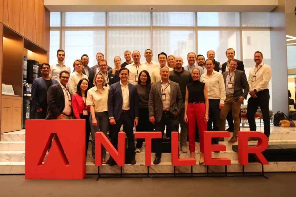 antler-day-zero-team